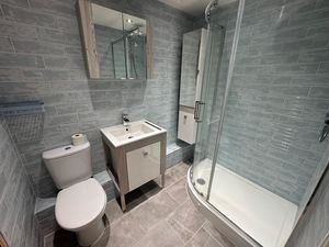 Photo 11- click for photo gallery